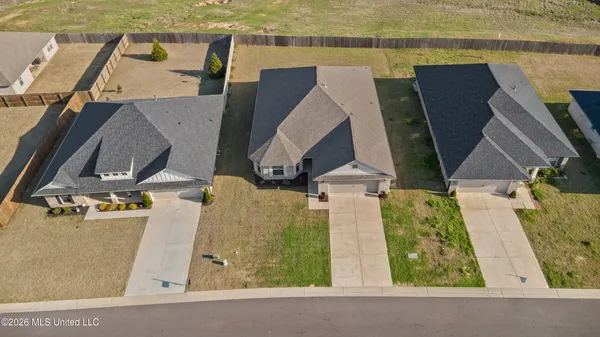 $285,000 | 2520 Rutherford Drive, Southaven, MS 38672