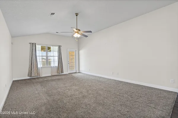 $285,000 | 2520 Rutherford Drive, Southaven, MS 38672