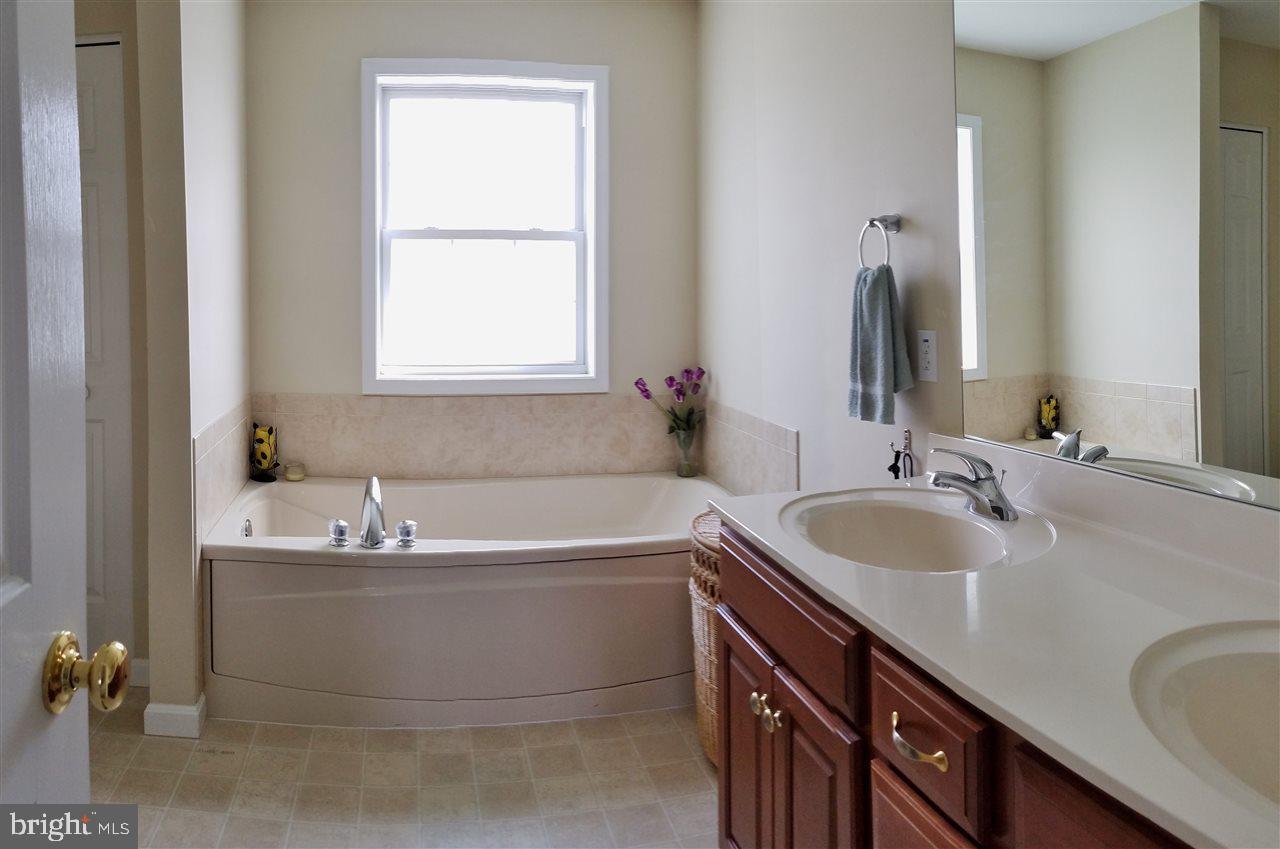1180 Saddleback Road York, PA 17408 - Photo 18 of 34 Gallery Image 18
