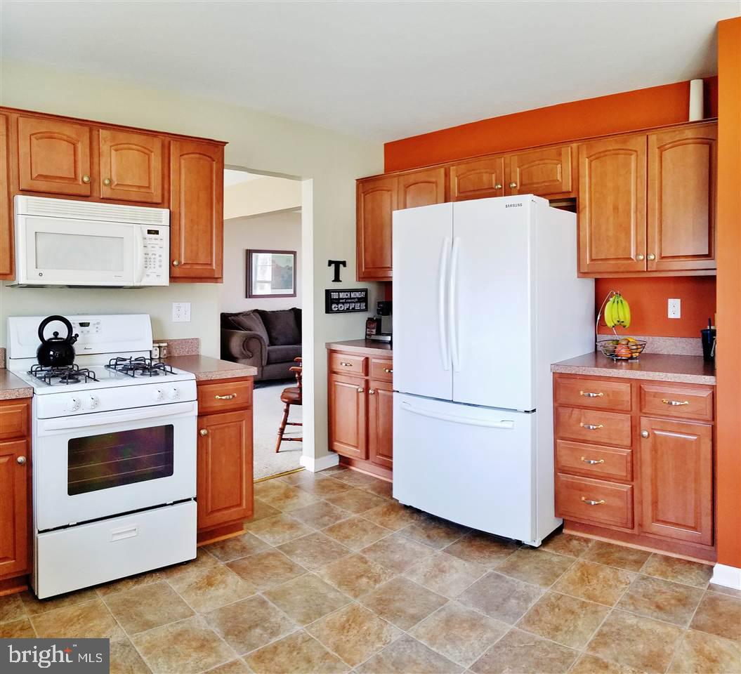 1180 Saddleback Road York, PA 17408 - Photo 8 of 34 Gallery Image 8