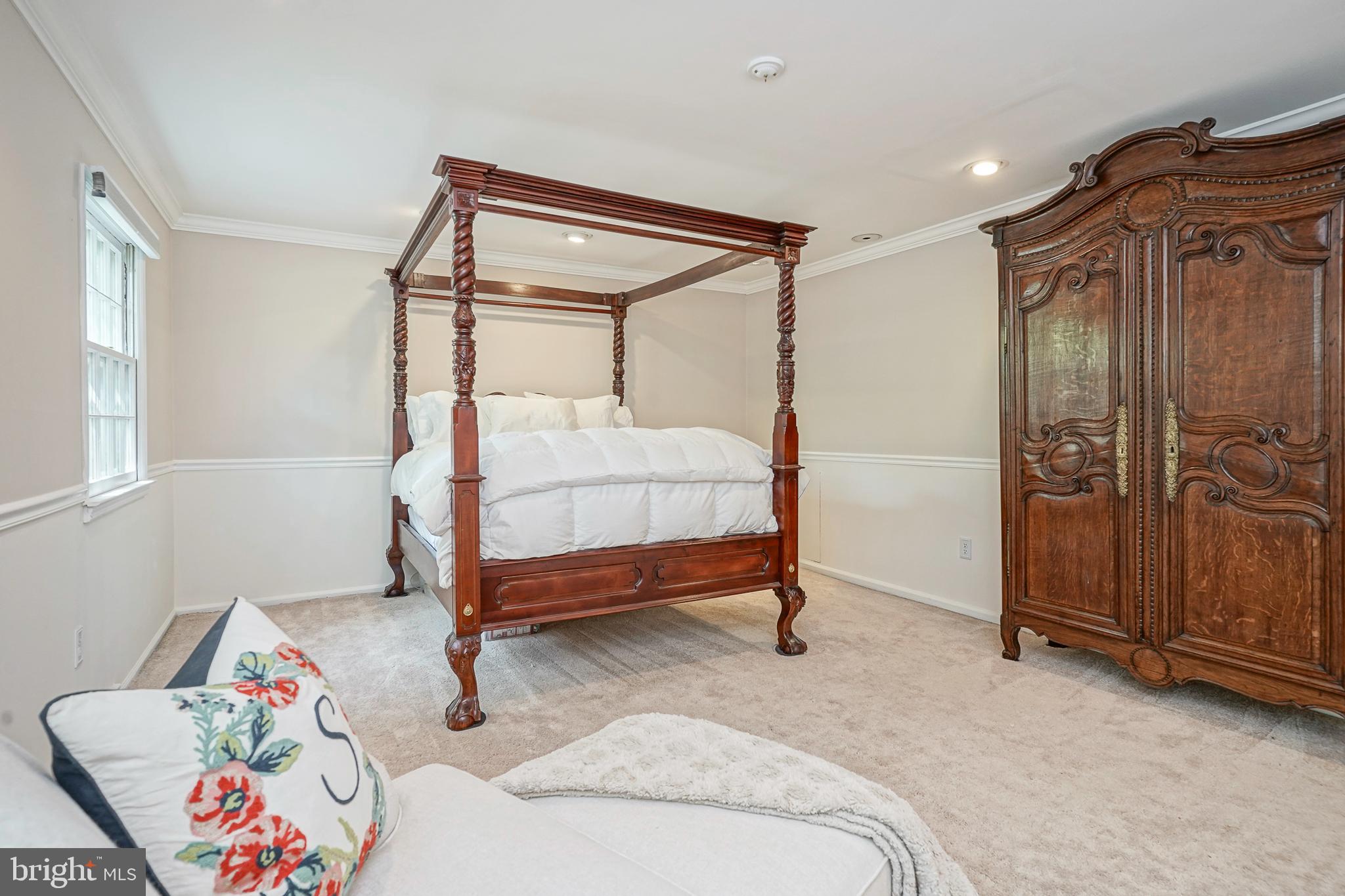 107 Greenvale Road Cherry Hill, NJ 08034 - Photo 28 of 47 Primary Bedroom