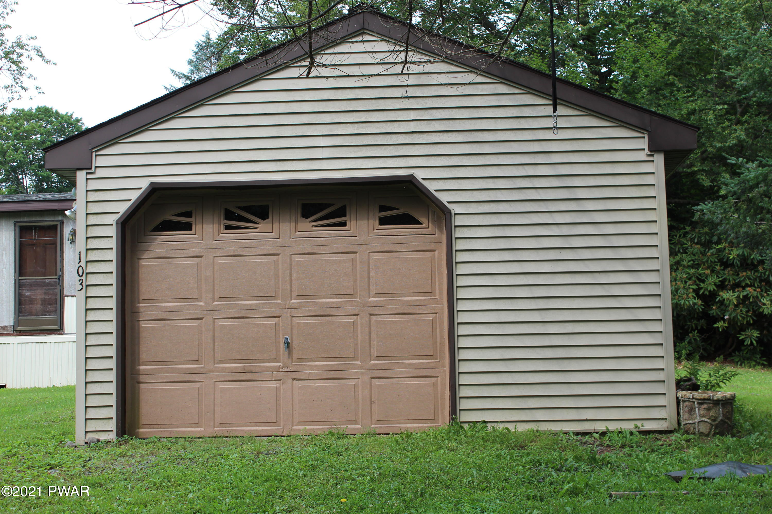 103 Springbrook Lane Greentown, PA 18426 - Photo 14 of 26