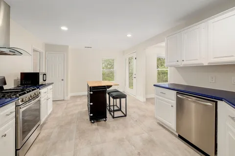 $849,000 | 4605 Beechwood Hollow, Austin, TX 78731