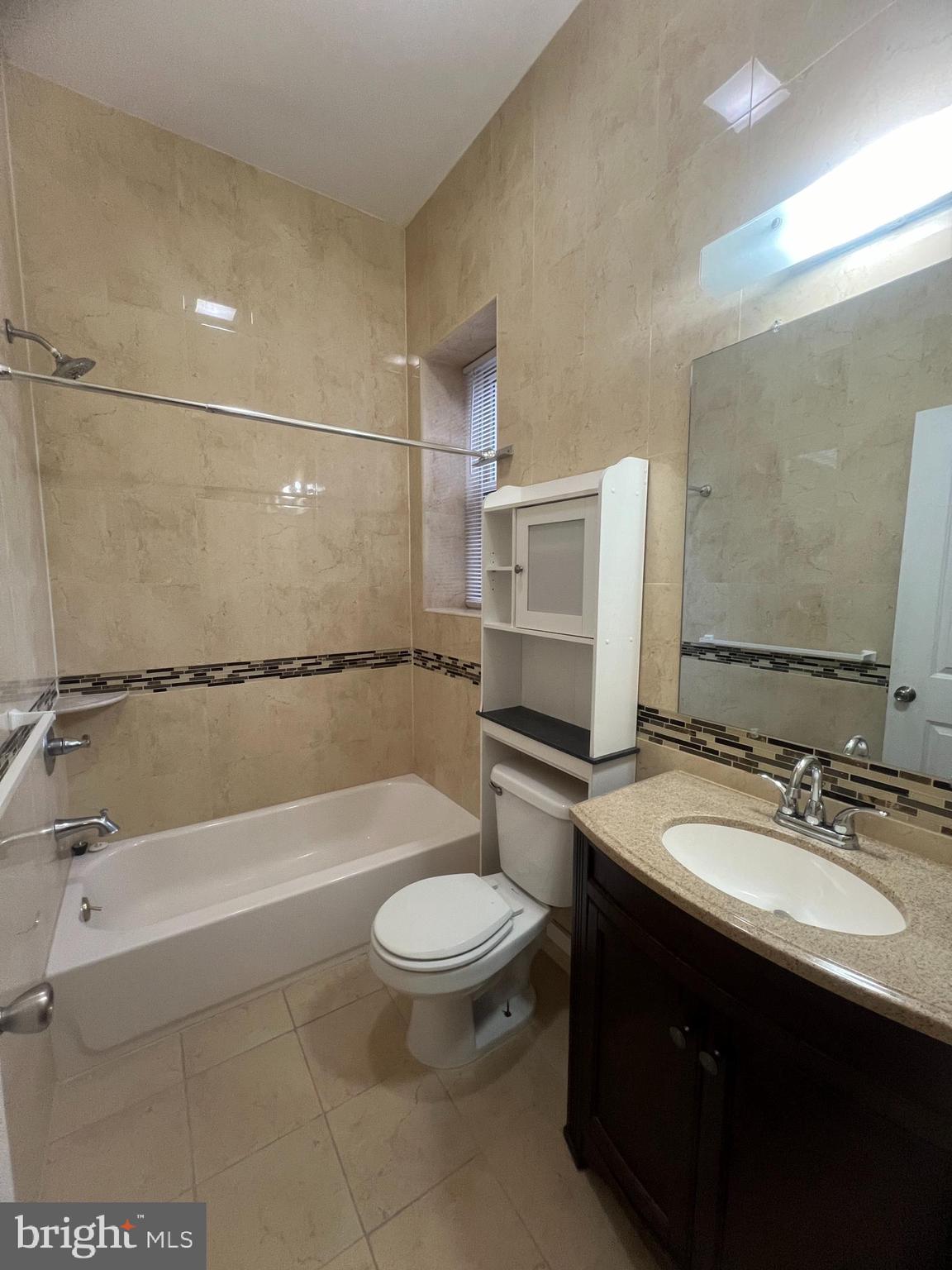 4706 Chestnut Street, Unit 4B Philadelphia, PA 19139 - Photo 3 of 7