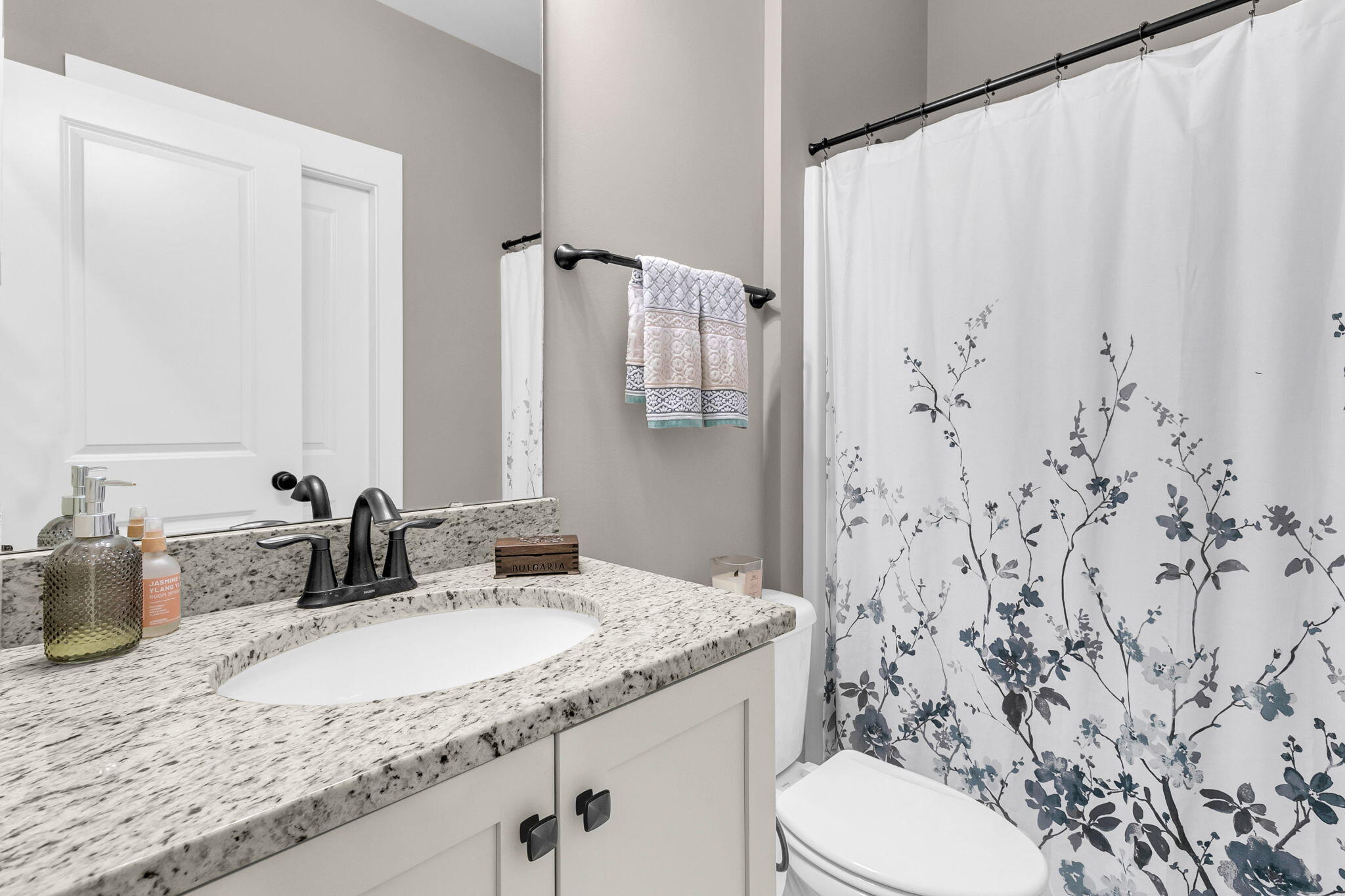 124 Slipper Shell Court Mount Pleasant, SC 29464 - Photo 10 of 35 CREM - 124 Slipper Shell Ct-34