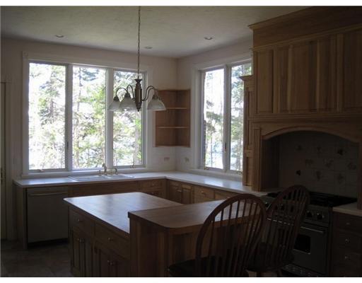 25 Gaul Drive Walpole, ME 04573 - Photo 15 of 21 Kitchen.
