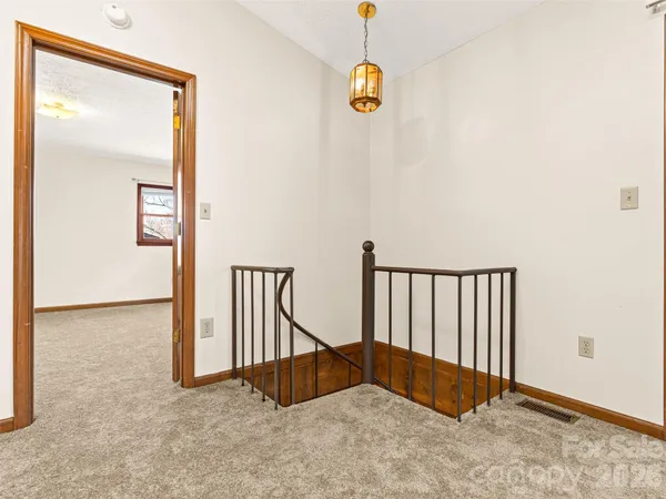 $249,900 | 86 View De Lake Drive, Etowah, NC 28729
