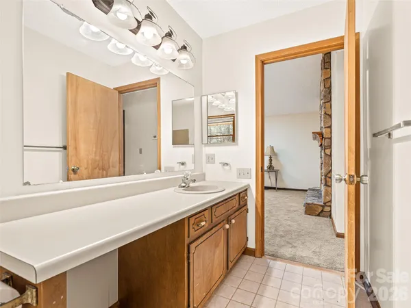 $249,900 | 86 View De Lake Drive, Etowah, NC 28729