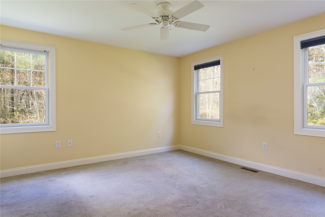 21 Bisbee Drive, Unit 21 Rochester, MA 02770 - Photo 14 of 21