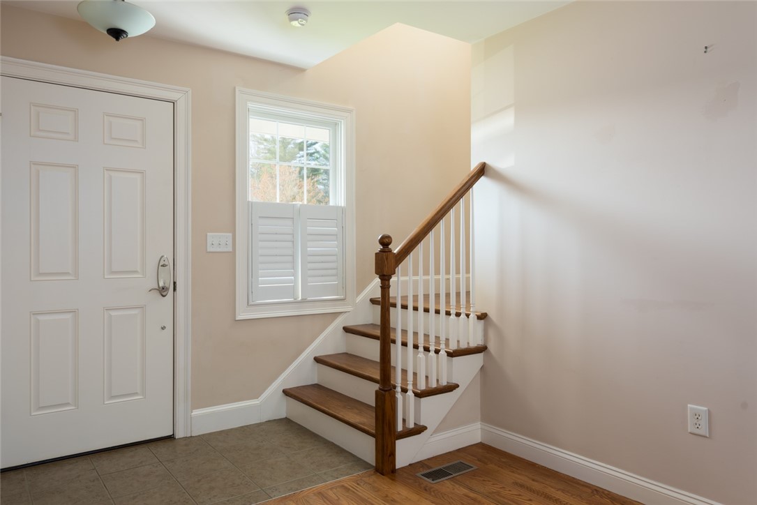 21 Bisbee Drive, Unit 21 Rochester, MA 02770 - Photo 7 of 21