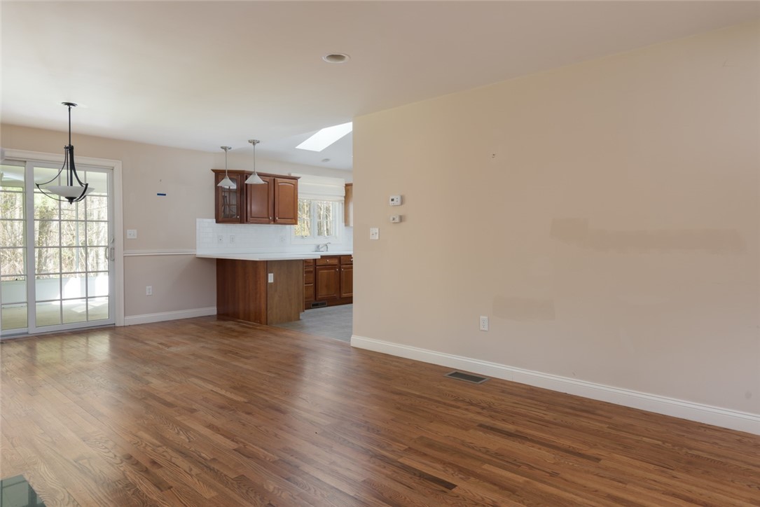 21 Bisbee Drive, Unit 21 Rochester, MA 02770 - Photo 10 of 21