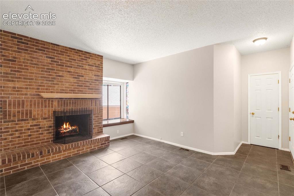 4739 Daybreak Circle Colorado Springs, CO 80917 - Photo 12 of 32