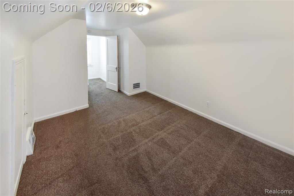 8305 Stephens Center Line, MI 48015 - Photo 15 of 23 Gallery Image 15