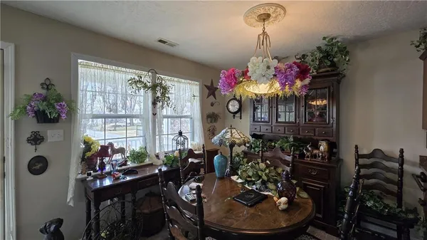 $169,900 | 427 Mechanic Street, Chillicothe, MO 64601