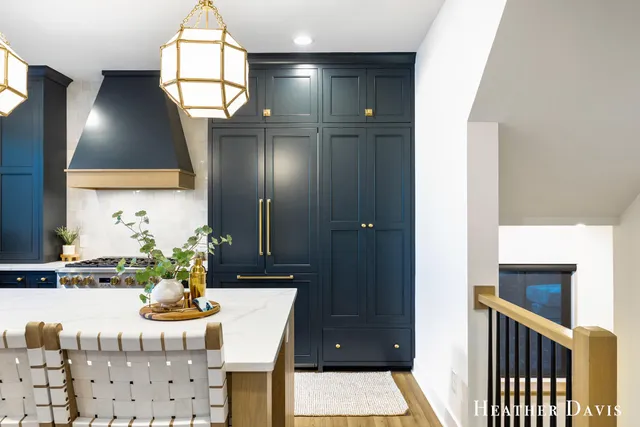 $2,350,000 | 16976 Lake Avenue, West Olive, MI 49460