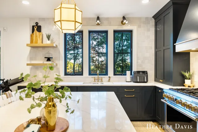 $2,350,000 | 16976 Lake Avenue, West Olive, MI 49460