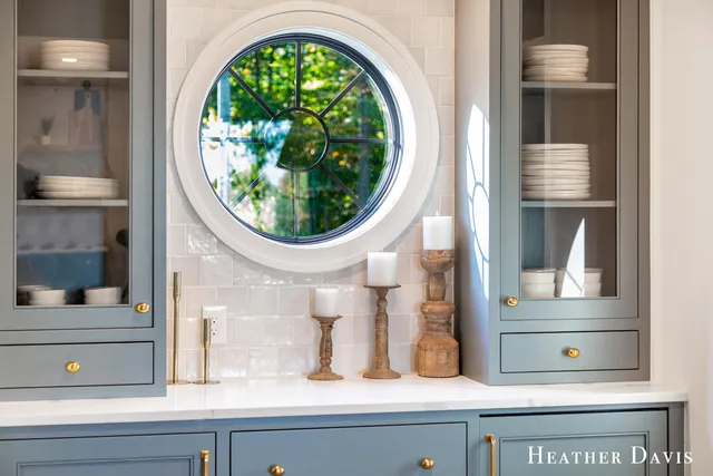 $2,350,000 | 16976 Lake Avenue, West Olive, MI 49460