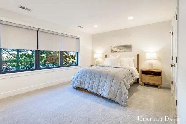 $2,350,000 | 16976 Lake Avenue, West Olive, MI 49460