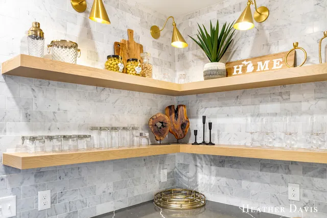 $2,350,000 | 16976 Lake Avenue, West Olive, MI 49460