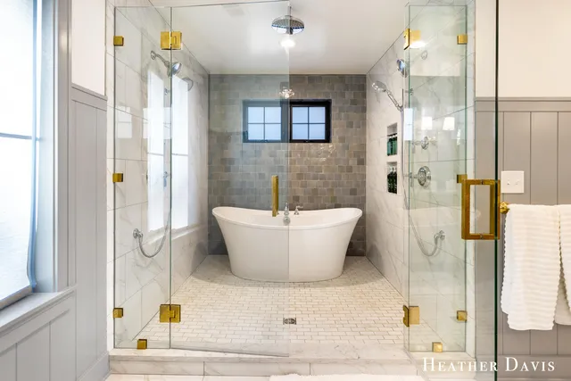 $2,350,000 | 16976 Lake Avenue, West Olive, MI 49460