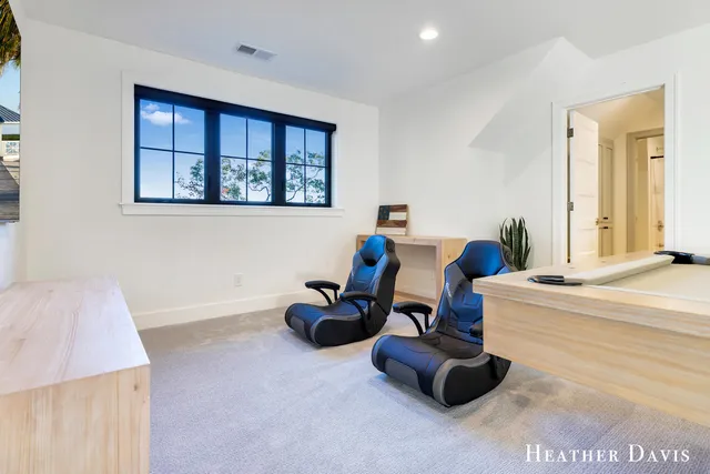 $2,350,000 | 16976 Lake Avenue, West Olive, MI 49460