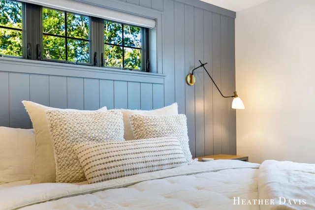 $2,350,000 | 16976 Lake Avenue, West Olive, MI 49460