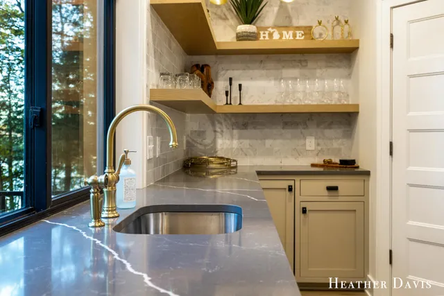 $2,350,000 | 16976 Lake Avenue, West Olive, MI 49460