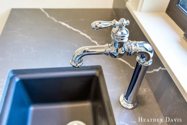 $2,350,000 | 16976 Lake Avenue, West Olive, MI 49460