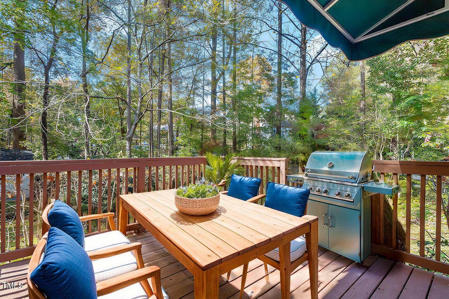Virtual Staging AI - 7311-Wilderness-Roa