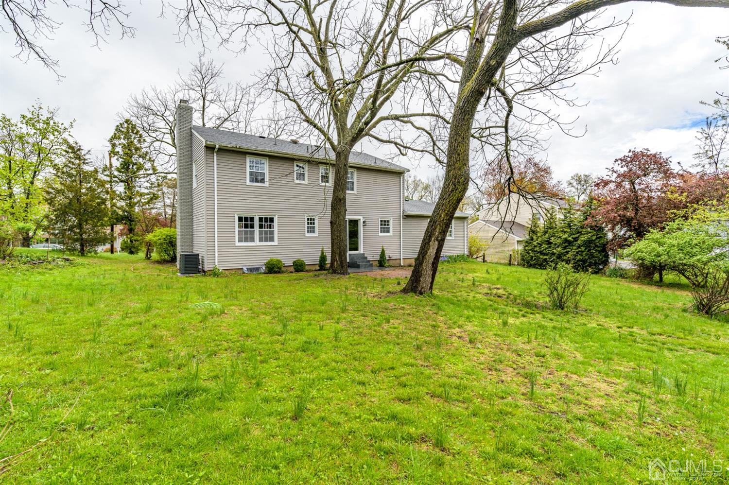 14 Shetland Road Florham Park, NJ 07932 - Photo 40 of 40 a view of a house with backyard