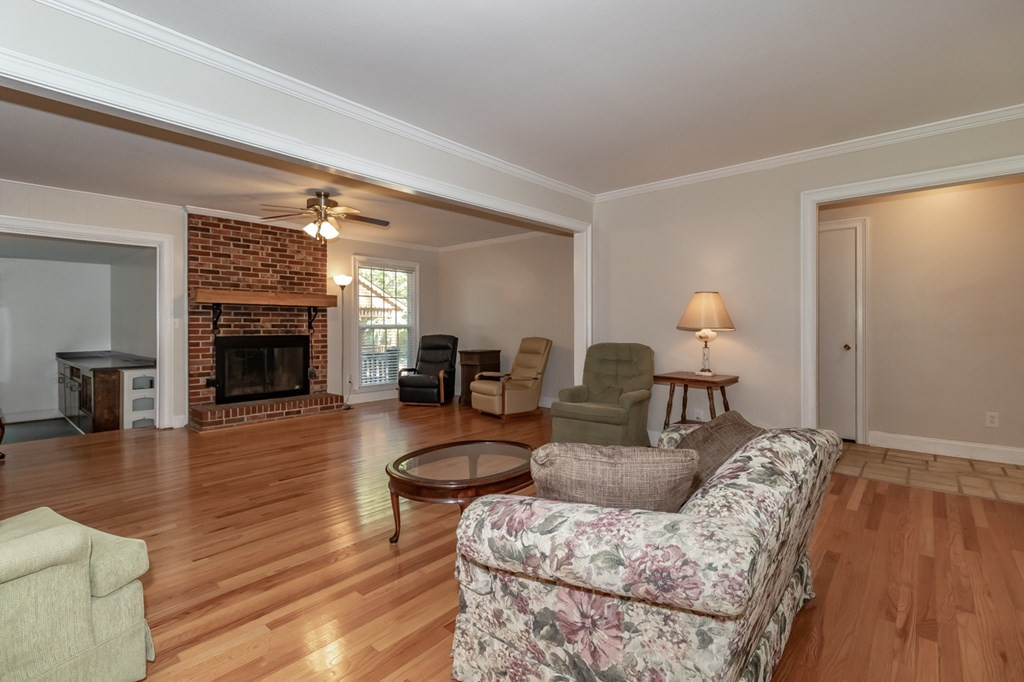 225 Spring Valley Road Waynesboro, GA 30830 - Photo 2 of 47 Gallery Image 2
