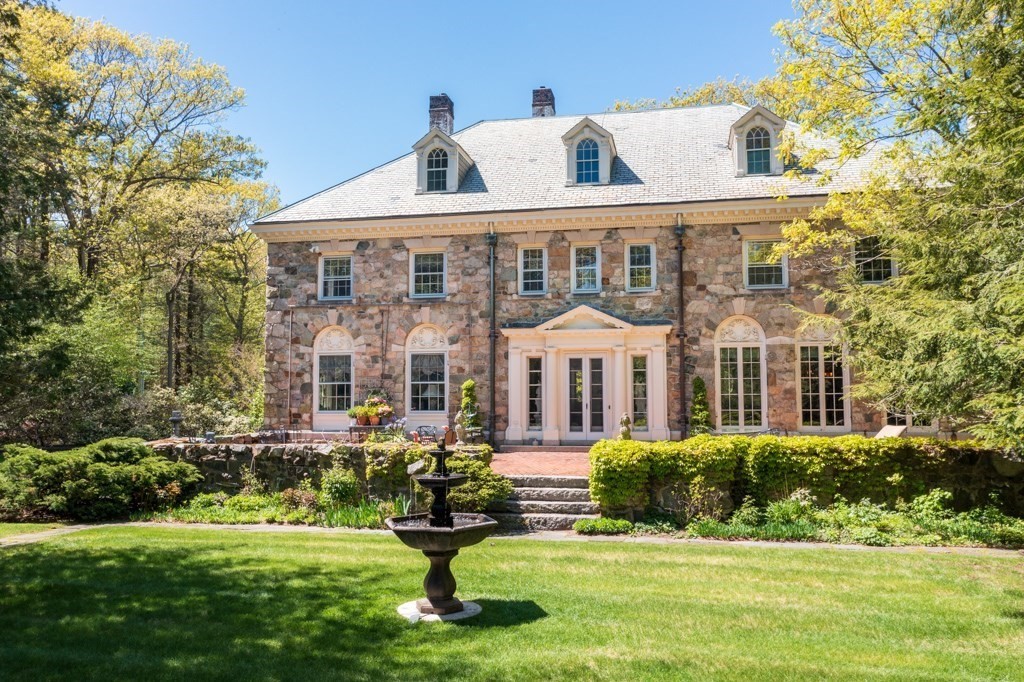 100 Meadowbrook Road Dedham, MA 02026 - Photo 2 of 25