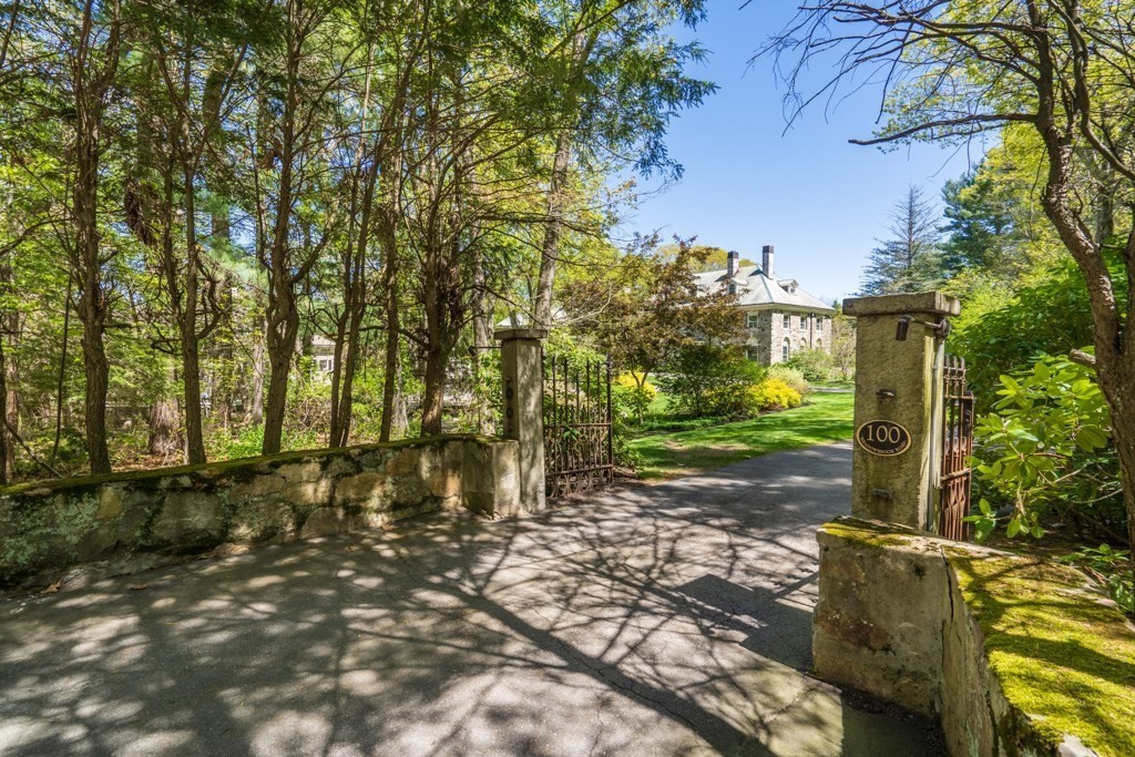 100 Meadowbrook Road Dedham, MA 02026 - Photo 3 of 25