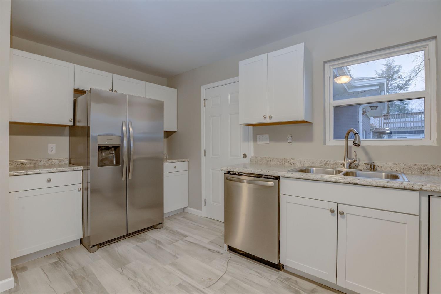 5146 Foley Road Cincinnati, OH 45238 - Photo 8 of 33 Gallery Image 8