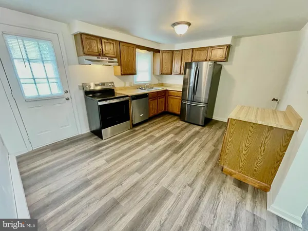 $179,900 | 25 Camelot Court, Stewartstown, PA 17363