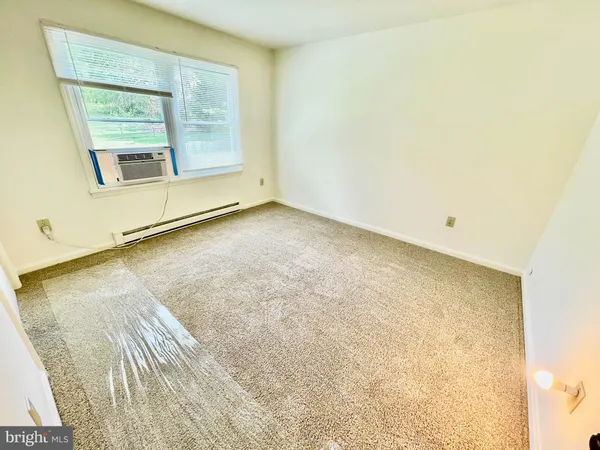 $179,900 | 25 Camelot Court, Stewartstown, PA 17363