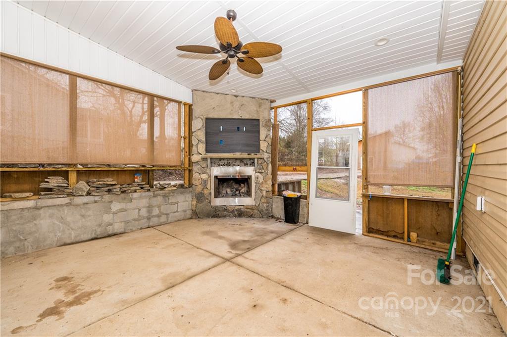108 Maple Street Clover, SC 29710 - Photo 26 of 28 Gallery Image 26