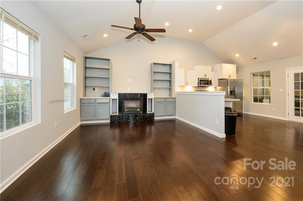 108 Maple Street Clover, SC 29710 - Photo 4 of 28 Gallery Image 4