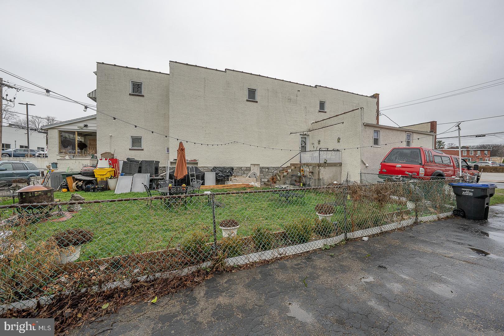 30 Grove Avenue Devon, PA 19333 - Photo 31 of 44 Side View