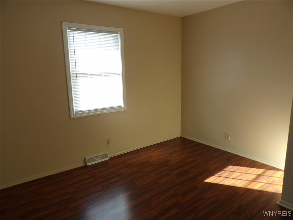 10332 Transit Road Amherst, NY 14051 - Photo 22 of 40