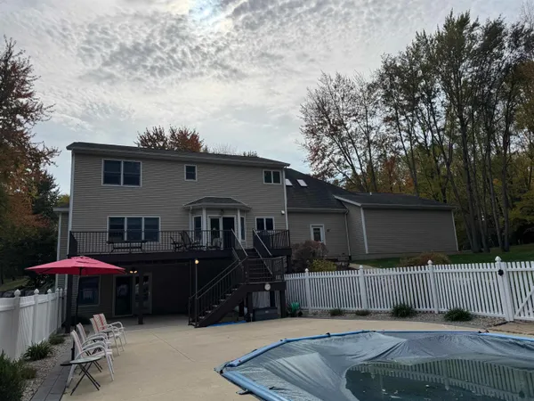 $510,000 | 2454 South Paxton Drive, Warsaw, IN 46580