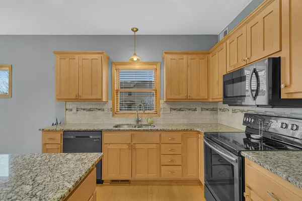 $499,900 | 1705 Boulder Drive, Sartell, MN 56377