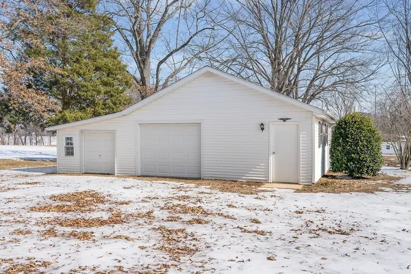 $449,000 | 162 Anderson Drive, McKenzie, TN 38201