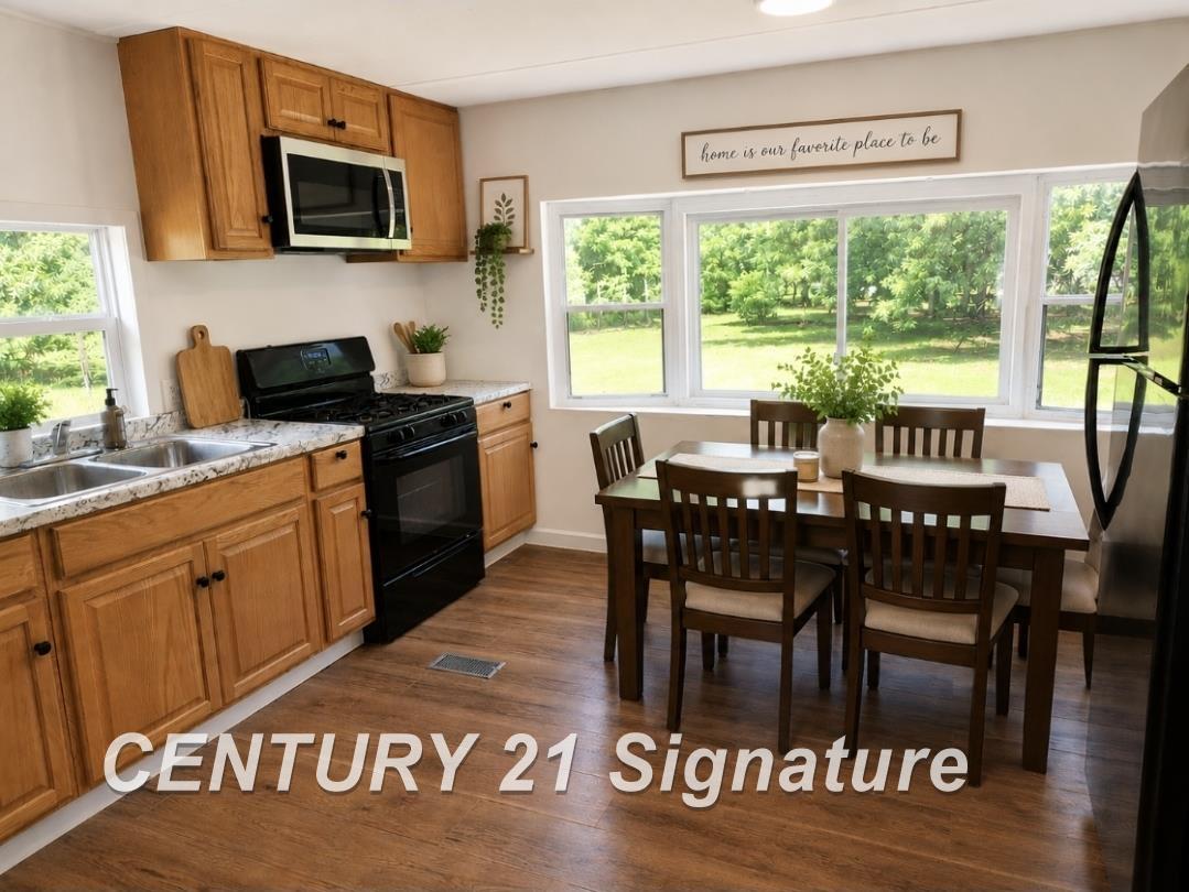 11634 Gates Road Riverdale, MI 48877 - Photo 27 of 32