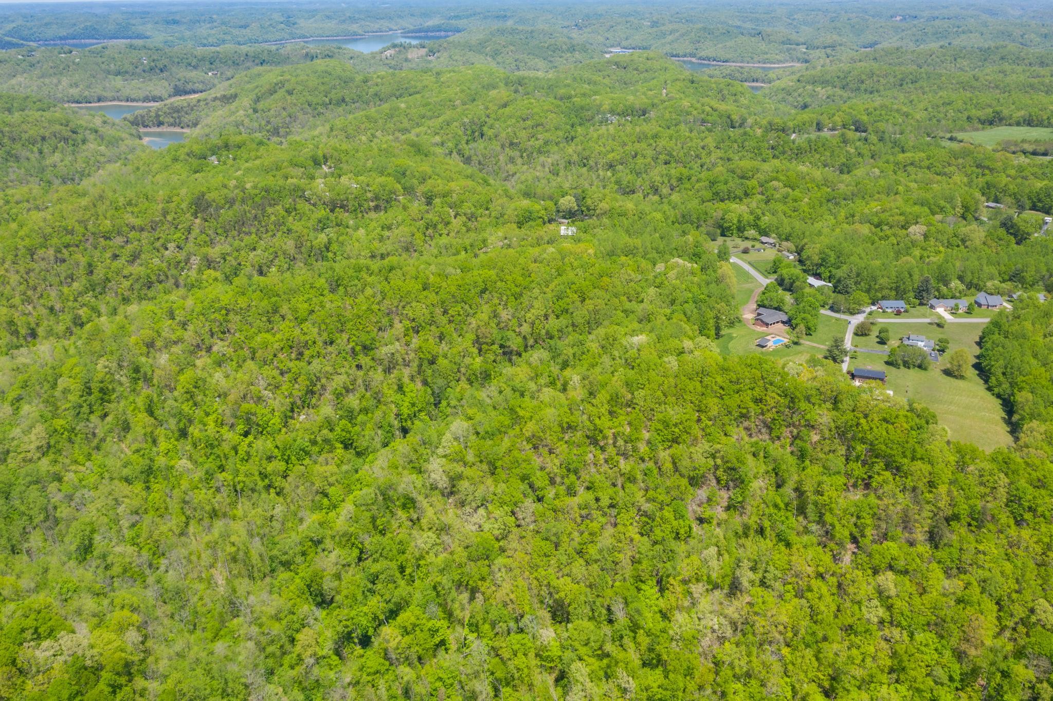 313 Rolling Acres Road Smithville, TN 37166 - Photo 27 of 30 Gallery Image 27