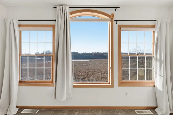 $3,700 | 972 Fairfield Court, Minnetonka, MN 55305