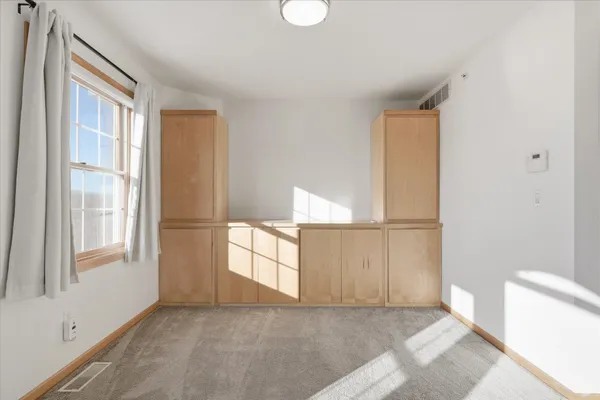 $3,700 | 972 Fairfield Court, Minnetonka, MN 55305