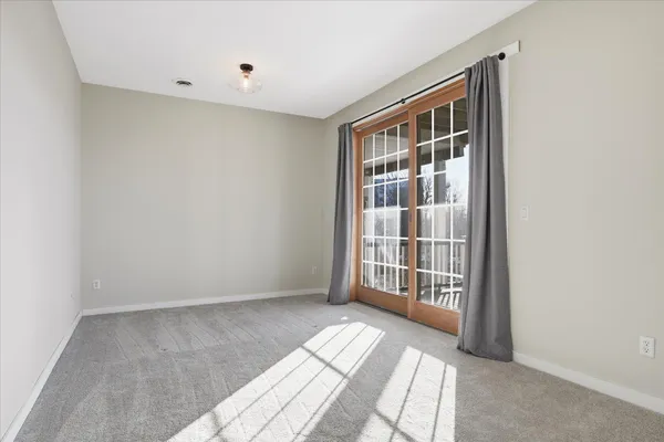 $3,700 | 972 Fairfield Court, Minnetonka, MN 55305