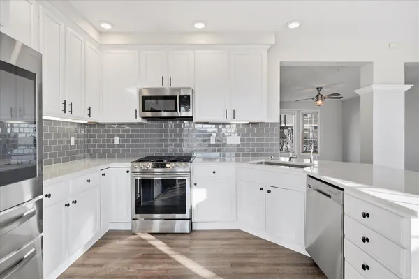 $3,700 | 972 Fairfield Court, Minnetonka, MN 55305