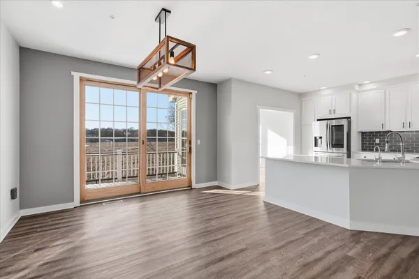 $3,700 | 972 Fairfield Court, Minnetonka, MN 55305